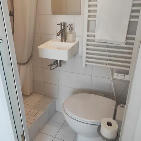 Central Historique Place Maubert Charmant Studio Tout Equipe Climatisation Ascenseur Apartment Paris